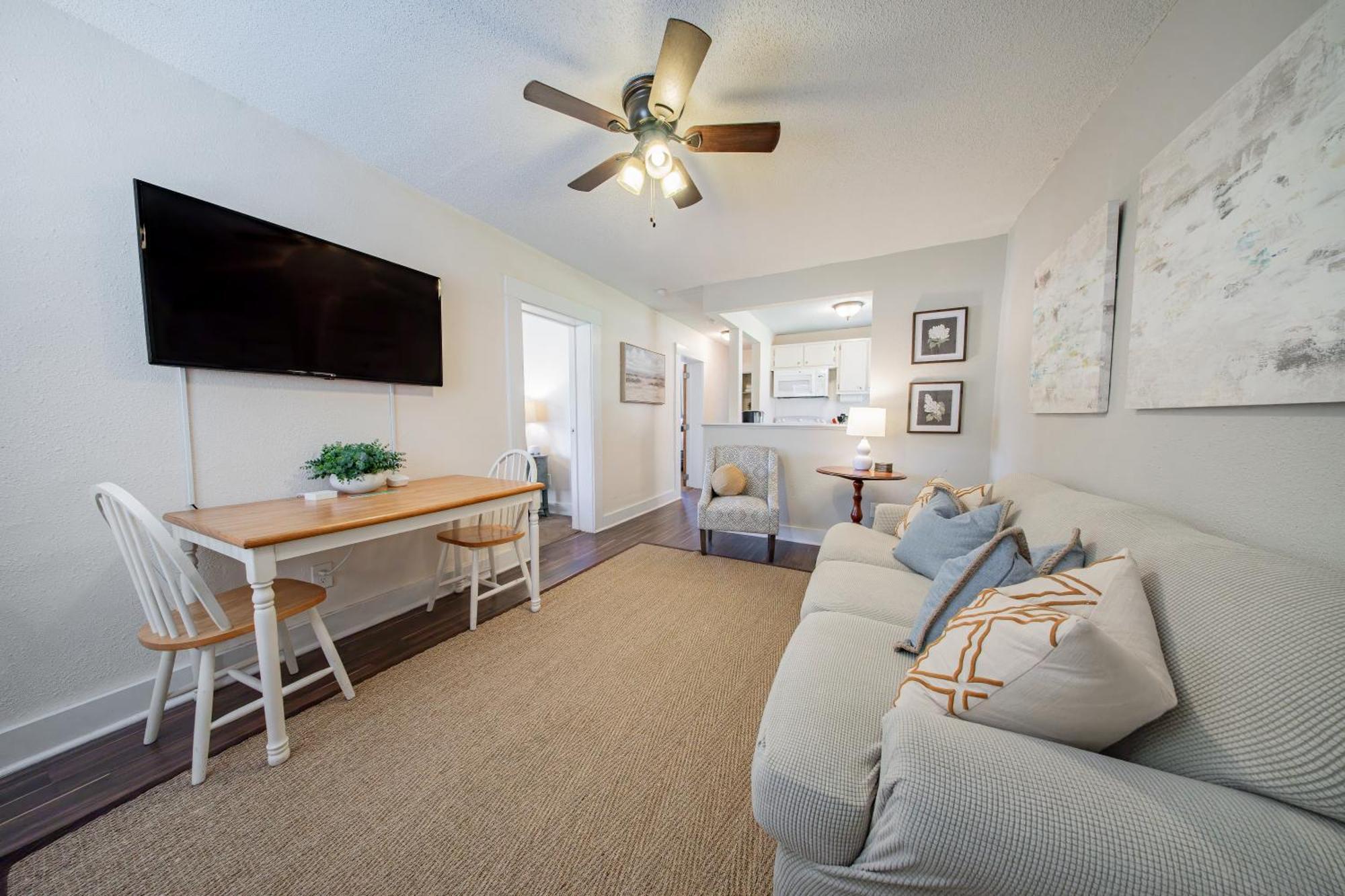 The Flats On Florida St - Super Comfy 2-Bedroom Apartments Mobile Zewnętrze zdjęcie